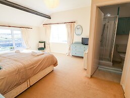Malltraeth Cottage