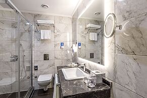 TRYP By Wyndham Istanbul Sisli Hotel