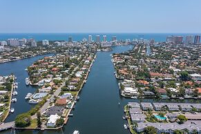 Las Olas Maison de Ville Near Fort Lauderdale Beach
