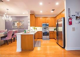 Las Olas Maison de Ville Near Fort Lauderdale Beach