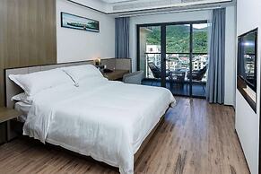 Microtel by Wyndham Sanya Dadonghai