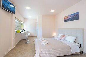 Modular Bungalows With Heated Pool Artemis Greece