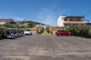 Modular Bungalows With Heated Pool Artemis Greece