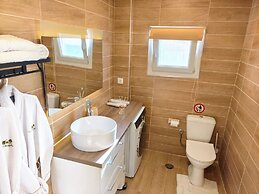 Modular Bungalows With Heated Pool Artemis Greece