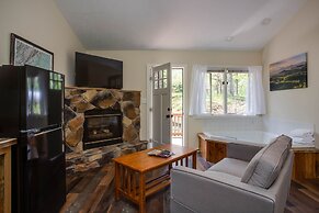 Love Ridge Mountain Lodging