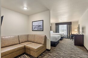 Cobblestone Hotel & Suites - De Pere/Green Bay