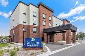 Cobblestone Hotel & Suites - De Pere/Green Bay