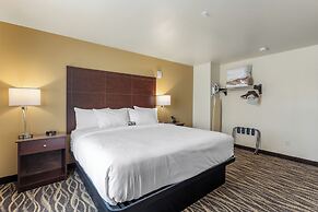 Cobblestone Hotel & Suites - De Pere/Green Bay