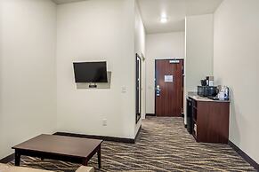 Cobblestone Hotel & Suites - De Pere/Green Bay