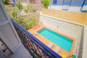 9 Alacati Boutique Hotel