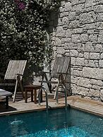 9 Alacati Boutique Hotel