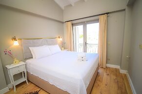9 Alacati Boutique Hotel