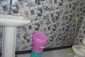 Goroomgo Labh Mahal Meerut