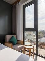 Leaf Beachfront Hotel Da Nang