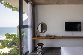 Leaf Beachfront Hotel Da Nang