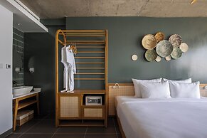 Leaf Beachfront Hotel Da Nang