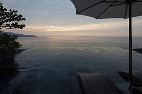 Leaf Beachfront Hotel Da Nang