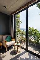 Leaf Beachfront Hotel Da Nang