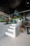 Leaf Beachfront Hotel Da Nang