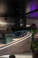 Leaf Beachfront Hotel Da Nang