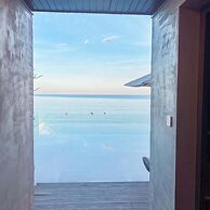 Leaf Beachfront Hotel Da Nang