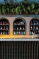 Leaf Beachfront Hotel Da Nang