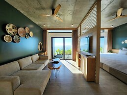 Leaf Beachfront Hotel Da Nang