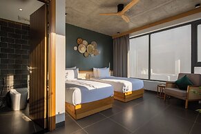 Leaf Beachfront Hotel Da Nang