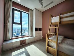 Leaf Beachfront Hotel Da Nang