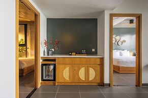 Leaf Beachfront Hotel Da Nang