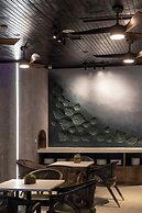 Leaf Beachfront Hotel Da Nang