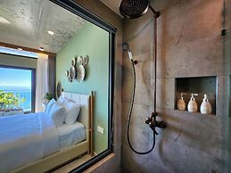 Leaf Beachfront Hotel Da Nang