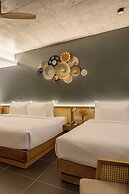 Leaf Beachfront Hotel Da Nang