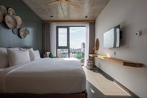 Leaf Beachfront Hotel Da Nang