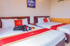 Ngoc Han Hotel By The Moment