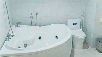 Ngoc Han Hotel By The Moment