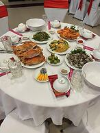 Ngoc Han Hotel By The Moment