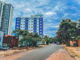 Ngoc Han Hotel By The Moment