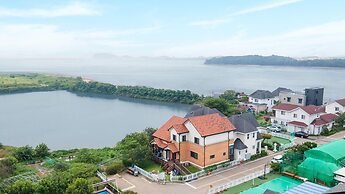 Daebudo Fullhouse Pension