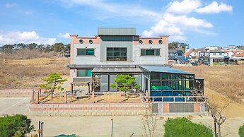 Daebudo Juni Pension