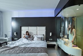 Eskay Resorts by muza