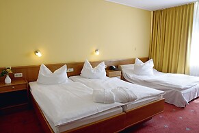 AVALON Hotelpark Königshof