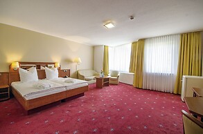 AVALON Hotelpark Königshof