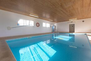 Cartwright s Cottage - Indoor Pool Sports Courts Play Park