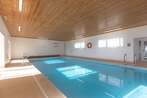 Cartwright s Cottage - Indoor Pool Sports Courts Play Park