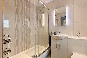 Cartwright s Cottage - Indoor Pool Sports Courts Play Park