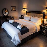 Weston Manor Hotel