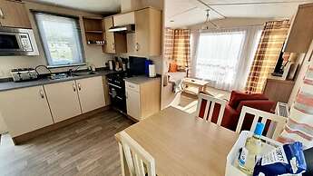 Butterfly 3-bed Hot Tub Lodge in Northumberland