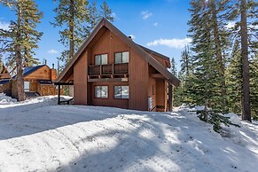 Overlooking Beautiful Bear Lake VH#318 by Bear Valley Vacation Rentals