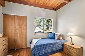 Overlooking Beautiful Bear Lake VH#318 by Bear Valley Vacation Rentals